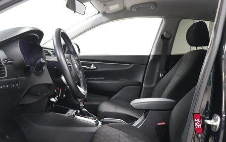 KIA Rio IV, 2019 год, 1 609 000 рублей, 8 фотография