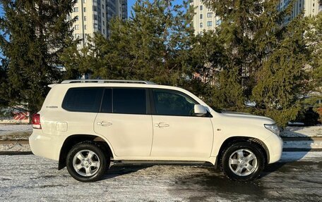 Toyota Land Cruiser 200, 2011 год, 2 749 000 рублей, 5 фотография