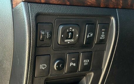 Toyota Land Cruiser 200, 2011 год, 2 749 000 рублей, 16 фотография