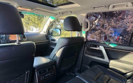 Toyota Land Cruiser 200, 2011 год, 2 749 000 рублей, 30 фотография