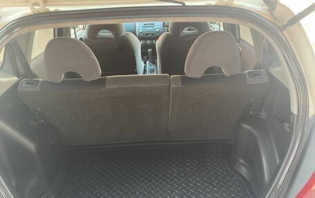 Honda Fit III, 2002 год, 385 000 рублей, 8 фотография