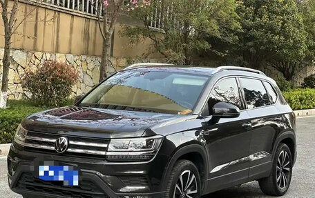 Volkswagen Tharu, 2021 год, 1 625 000 рублей, 2 фотография