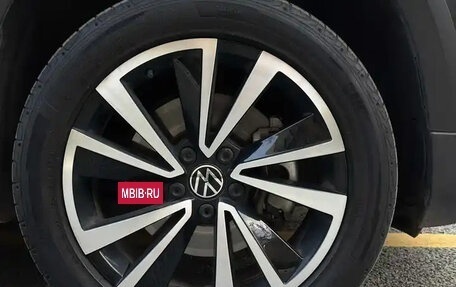 Volkswagen Tharu, 2021 год, 1 625 000 рублей, 11 фотография