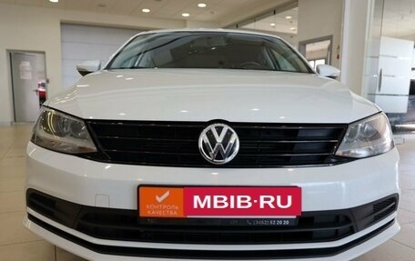 Volkswagen Jetta VI, 2017 год, 1 410 000 рублей, 2 фотография