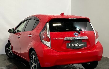 Toyota Aqua I, 2015 год, 999 000 рублей, 4 фотография