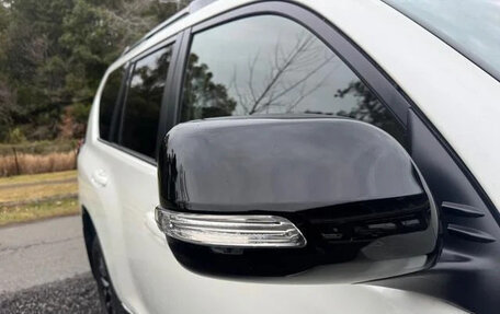 Toyota Land Cruiser Prado 150 рестайлинг 2, 2022 год, 3 899 123 рублей, 13 фотография