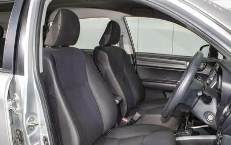 Toyota Corolla, 2018 год, 1 575 000 рублей, 8 фотография