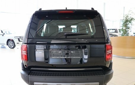 Toyota Land Cruiser Prado, 2024 год, 13 410 000 рублей, 6 фотография