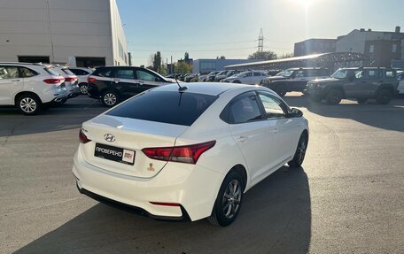 Hyundai Solaris II рестайлинг, 2018 год, 1 300 000 рублей, 5 фотография
