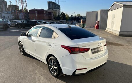 Hyundai Solaris II рестайлинг, 2018 год, 1 300 000 рублей, 7 фотография