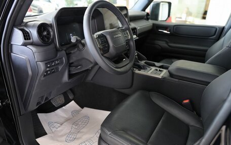 Toyota Land Cruiser Prado, 2024 год, 13 410 000 рублей, 17 фотография