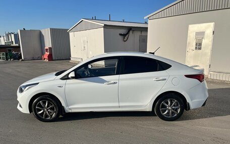 Hyundai Solaris II рестайлинг, 2018 год, 1 300 000 рублей, 8 фотография