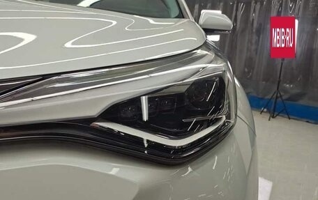 Toyota C-HR I рестайлинг, 2021 год, 1 904 979 рублей, 3 фотография