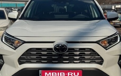 Toyota RAV4, 2021 год, 3 650 000 рублей, 1 фотография