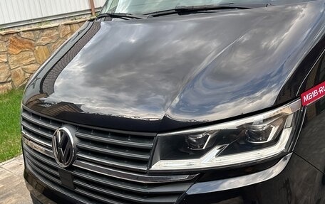 Volkswagen Multivan T6 рестайлинг, 2021 год, 4 800 000 рублей, 10 фотография