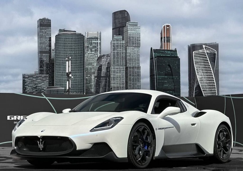 Maserati MC20, 2024 год, 34 900 000 рублей, 1 фотография