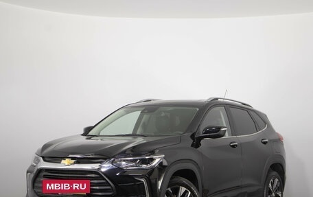 Chevrolet Tracker, 2023 год, 2 699 000 рублей, 4 фотография