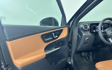 Mercedes-Benz GLC, 2024 год, 9 600 000 рублей, 21 фотография