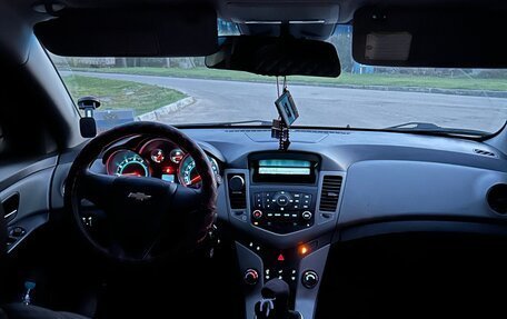 Chevrolet Cruze II, 2012 год, 735 000 рублей, 7 фотография