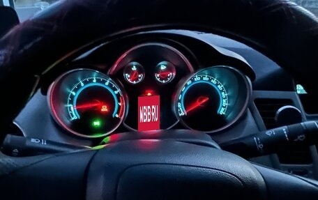 Chevrolet Cruze II, 2012 год, 735 000 рублей, 15 фотография