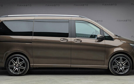Mercedes-Benz V-Класс, 2018 год, 5 397 000 рублей, 6 фотография