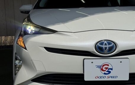 Toyota Prius IV XW50, 2017 год, 1 500 000 рублей, 21 фотография