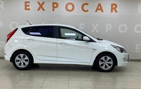 Hyundai Solaris II рестайлинг, 2015 год, 1 110 000 рублей, 4 фотография