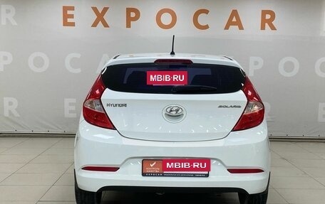Hyundai Solaris II рестайлинг, 2015 год, 1 110 000 рублей, 6 фотография