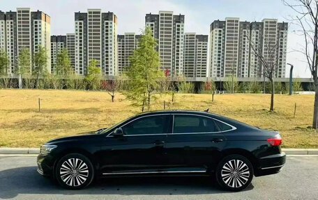 Volkswagen Passat B8 рестайлинг, 2021 год, 1 530 000 рублей, 4 фотография