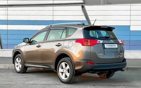 Toyota RAV4, 2013 год, 2 200 000 рублей, 7 фотография