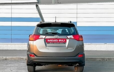 Toyota RAV4, 2013 год, 2 200 000 рублей, 6 фотография