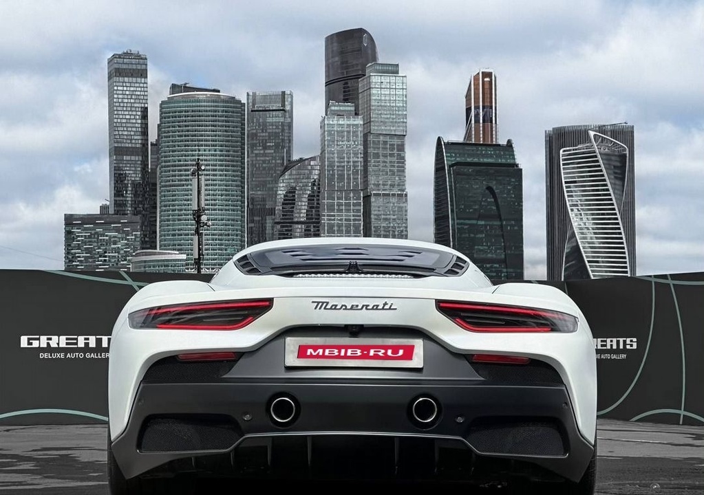 Maserati MC20, 2024 год, 34 900 000 рублей, 8 фотография