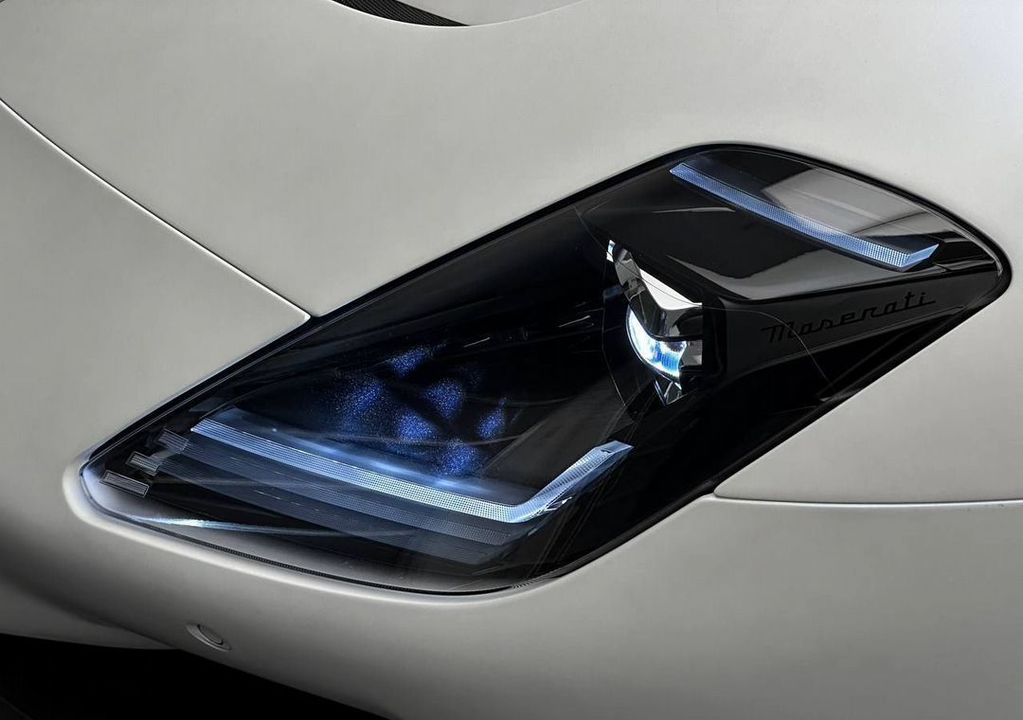 Maserati MC20, 2024 год, 34 900 000 рублей, 13 фотография