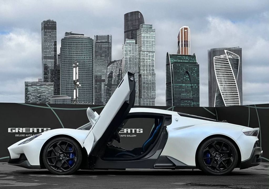 Maserati MC20, 2024 год, 34 900 000 рублей, 12 фотография