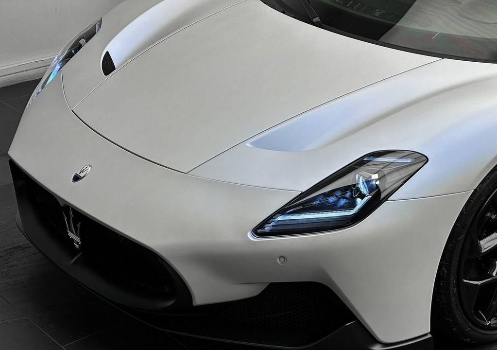Maserati MC20, 2024 год, 34 900 000 рублей, 14 фотография