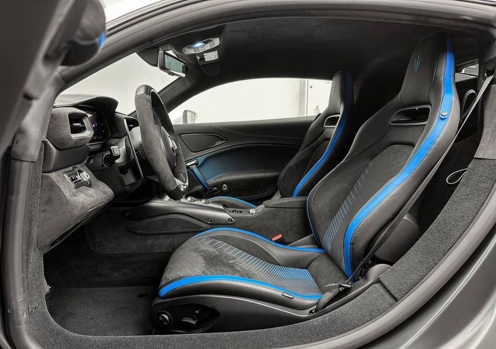 Maserati MC20, 2024 год, 34 900 000 рублей, 19 фотография