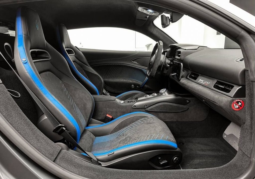 Maserati MC20, 2024 год, 34 900 000 рублей, 22 фотография