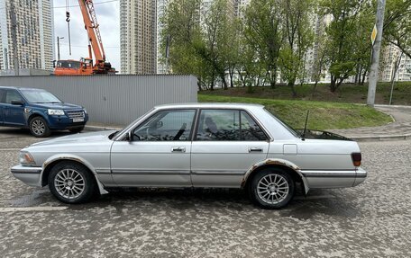 Toyota Crown, 1990 год, 700 000 рублей, 10 фотография