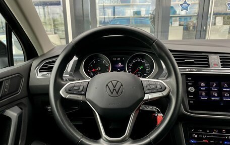 Volkswagen Tiguan II, 2021 год, 2 999 000 рублей, 12 фотография