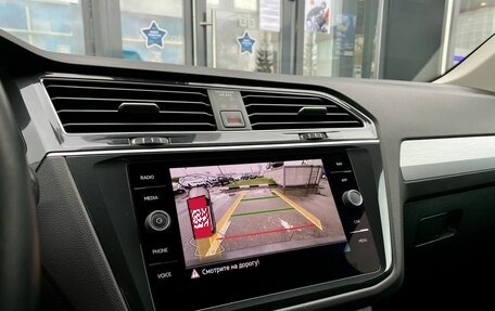 Volkswagen Tiguan II, 2021 год, 2 999 000 рублей, 16 фотография