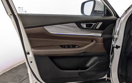 Chery Tiggo 8 Pro, 2023 год, 2 060 000 рублей, 17 фотография