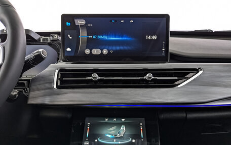 Chery Tiggo 8 Pro, 2023 год, 2 060 000 рублей, 15 фотография