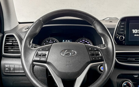 Hyundai Tucson III, 2019 год, 2 305 000 рублей, 21 фотография