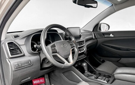 Hyundai Tucson III, 2019 год, 2 305 000 рублей, 16 фотография