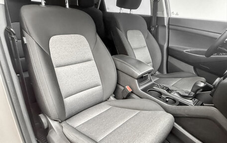 Hyundai Tucson III, 2019 год, 2 305 000 рублей, 22 фотография