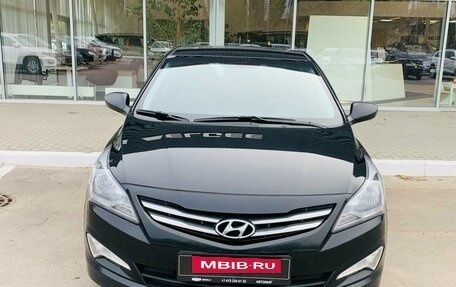 Hyundai Solaris II рестайлинг, 2014 год, 930 000 рублей, 2 фотография