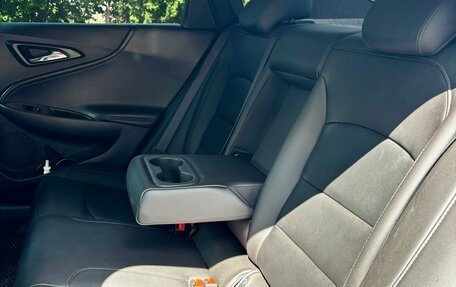 Chevrolet Malibu IX, 2016 год, 1 595 000 рублей, 21 фотография