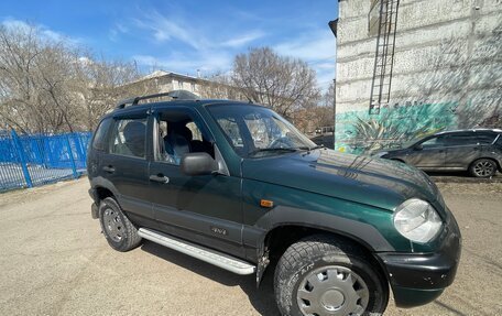 Chevrolet Niva I рестайлинг, 2003 год, 300 000 рублей, 2 фотография
