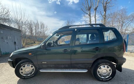 Chevrolet Niva I рестайлинг, 2003 год, 300 000 рублей, 4 фотография