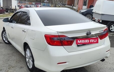 Toyota Camry, 2011 год, 1 600 000 рублей, 4 фотография